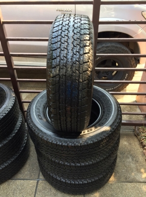 ยาง Bridgestone 245 70 16 ปี17 ดอกเต็ม ไม่มีปะ เนื้อนิ่มๆ ใช้ยาว ราคาไม่แพง