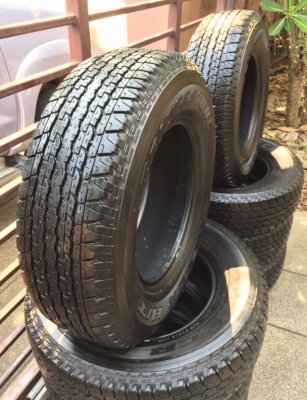 ยาง Bridgestone 245 70 16 ปี17 ดอกเต็ม ไม่มีปะ เนื้อนิ่มๆ ใช้ยาว ราคาไม่แพง