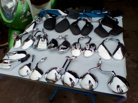 กระจกมองข้างคู่ละ กระจกมองข้างคู่ละ