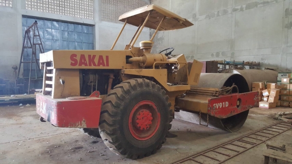 ขาย รถบดสั่นสะเทือน SAKAI SV91D เพลาเดียว รถสวยพร้อมใช้งาน เครื่องดี ปั้มดี เอกสารใบซื้อขาย