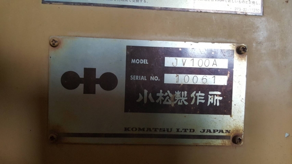 ขาย รถบดสั่นสะเทือน KOMATSU JV100A เพลาเดียว เอกสารเล่มทะเบียนครบ รถพร้อมใช้งาน ราคาต่อรองได้