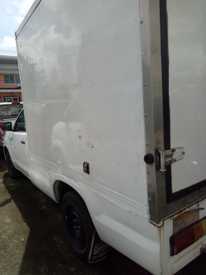 รถตู้เย็น -25 องศา พร้อมวิ่งงาน 2500 cc. ปี 2010