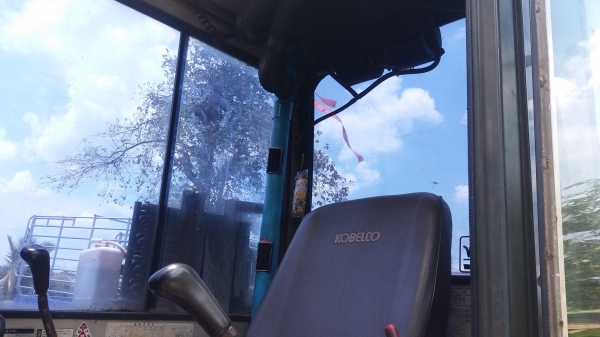 ขายครับsk 035 ระบบดีเอวแน่น แอร์หนาว อินวอยน์ มีลายหัวเจาะ