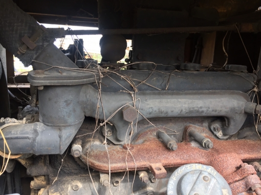 ขายรถโฟล์คลิฟต์ 1.KOMATSU FD50-1 5 ตันยก 4 เมตรเครื่อง ISUZU เกียร์ตัด 2.มิตซู เครื่องแคท 6 ตันยก 4 เมตรเกียร์ท๊อก ราคา 170000 กับ 270000