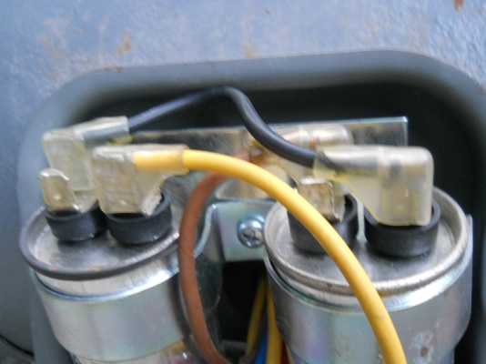 มอเตอร์ฮิตาชิ 5Hp 220V ซิงเกิลเฟส ของใหม่เก่าเก็บราคามือ2 มอเตอร์ฮิตาชิ 5Hp 220V ซิงเกิลเฟส ของใหม่เก่าเก็บราคามือ2