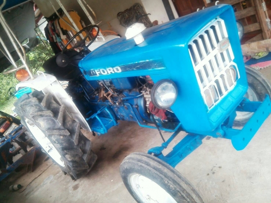 รถไถฟอด์25แรงพร้อมเครื่องตัดหญ้า รถไถฟอด์25แรงพร้อมเครื่องตัดหญ้า