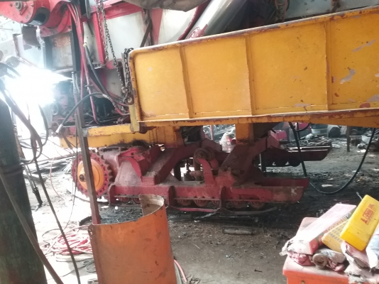 530,000 บาท รถกำลังเกี่ยวข้าว เอาไปหาเงินได้เลย ราคาคุยกันได้ จัดการแล้วครับ พร้อมเกี่ยว สนใจก็ทักมาครับเดิน PC 200  เครือง isuzu 6hhe 210 + turbo โซ่ 46 ข้อ d2 ปั้ม Dykin 23 แขนปรับระดับ สภาพที่ขายเก็บงานใหม่หมด พร้อมเกี่ยวนาปีครับ