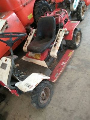 ขายรถตัดหญ้า นั่งขับ