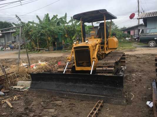 ขายD2-3 P สภาพสวยพร้อมใช้งาน เครื่องดีช่วงล่างดี ใบแทร็กสวย ราคาต่อรองคุยกันได้ โทร0616613023