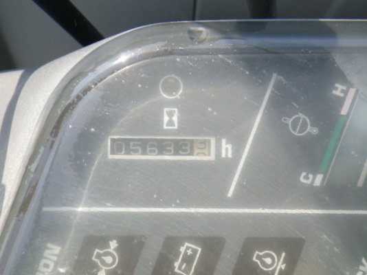 Komatsu PC40-7 ตู้เก๋ง นำเข้าเองจากญี่ปุ่นโดยตรง