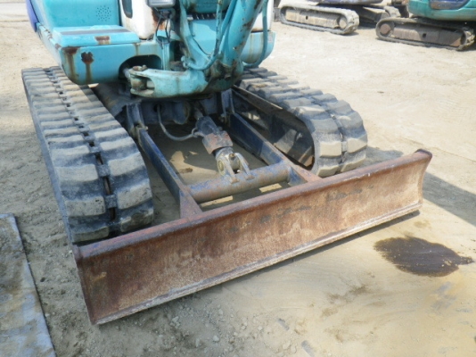 Komatsu PC40-7 ตู้เก๋ง นำเข้าเองจากญี่ปุ่นโดยตรง