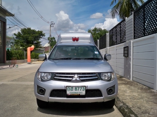 2010 MITSUBISHI TRITON 2.4 GLX MEGA CAB เกียร์ธรรมดา