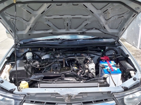 2010 MITSUBISHI TRITON 2.4 GLX MEGA CAB เกียร์ธรรมดา