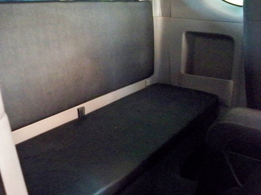 2010 MITSUBISHI TRITON 2.4 GLX MEGA CAB เกียร์ธรรมดา