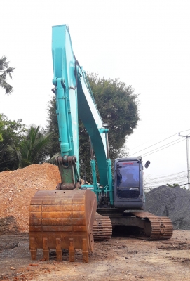 ขายรถแบ็คโฮ KOBELCO SK200-8 Yn12 SuperX ใช้งาน 6,565 ชั่วโมง สภาพนางฟ้า