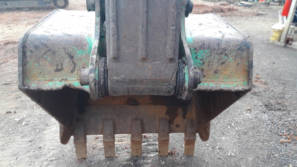 ขายรถแบ็คโฮ KOBELCO SK200-8 Yn12 SuperX ใช้งาน 6,565 ชั่วโมง สภาพนางฟ้า