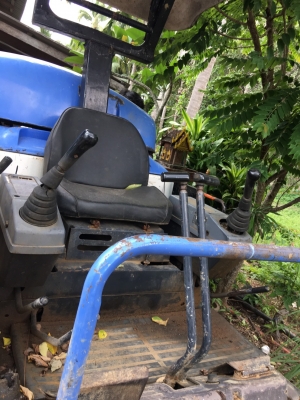 รถแบคโฮ MITSUBISHI MM30B - 8. สนใจติดต่อ 081 - 6079515