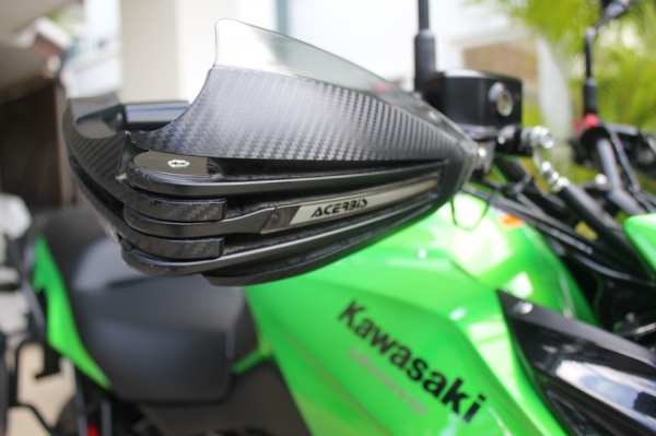 (พร้อมออกรถ 49,000) VERSYS 650 ปี2015โฉมใหม่ รถสวยพร้อมของแต่งทั้งคัน