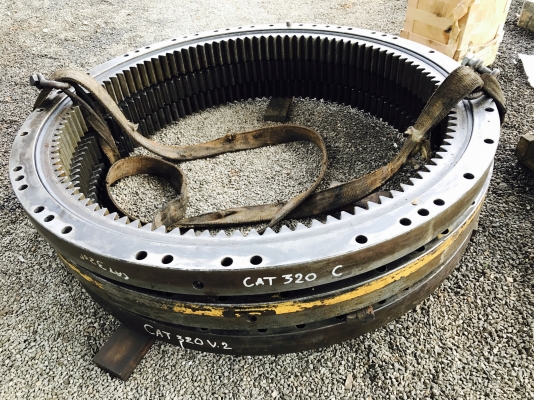 ขาย วงสวิง CAT 320D ,320C,320V.2 สวยๆแน่น