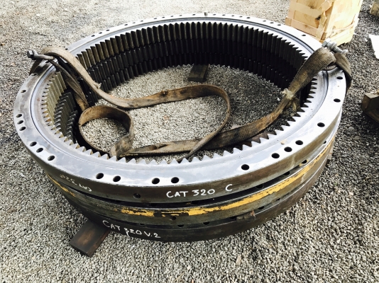 ขาย วงสวิง CAT 320D ,320C,320V.2 สวยๆแน่น