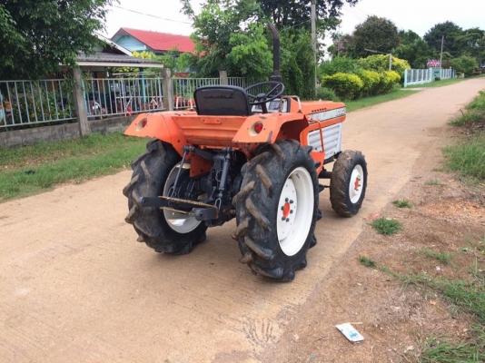 ขาย kubota L2002 สองเพลา ตัวเปล่า