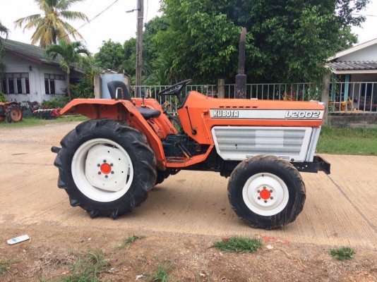 ขาย kubota L2002 สองเพลา ตัวเปล่า