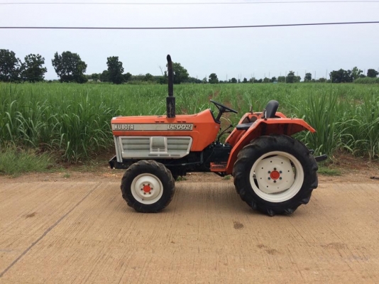 ขาย kubota L2002 สองเพลา ตัวเปล่า
