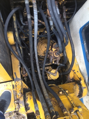 ขายครับ รถขุด KOMATSU PC100-5 ไฟฟ้าครบ รถบ้าน