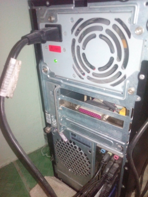 คอมครบชุดแรม 3 gb รุ้น hp มือสอง คอมครบชุดแรม 3 gb รุ้น hp มือสอง