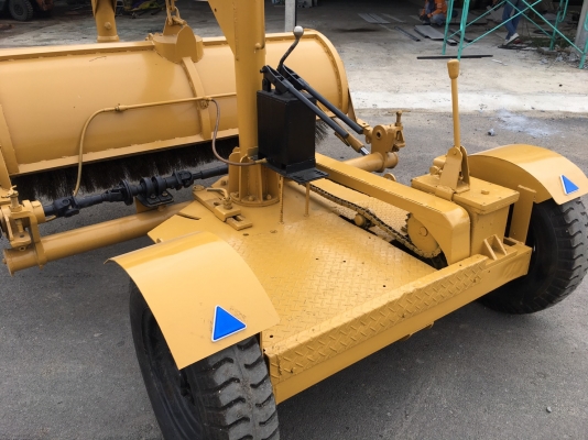 รถไม้กวาด ของเก่า บิ้วใหม่ สภาพ100\% รถไม้กวาด ของเก่า บิ้วใหม่ สภาพ100\%