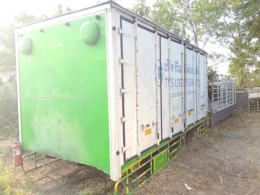 * ขาย *  ตู้แห้ง 10 บาน  * ยาว 5.50 ม.*   สวย ๆ  ภายในดี ไม่มีผุ สภาพพร้อมใช้งาน  /   ใส่ได้หลายรุ่น  /  พร้อมติดตั้งครับ /