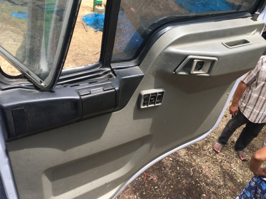 10 ล้อ ฮีโน่ 2K สมอเงิน เครื่อง K13D 240 แรง ปี43 กระบะเหล็ก - ดั้ม  มีระบบลากพ่วง สภาพพร้อมใช้ เอกสารพร้อมโอน ราคา 950,000 บาท 10 ล้อ ฮีโน่ 2K สมอเงิน เครื่อง K13D 240 แรง ปี43 กระบะเหล็ก - ดั้ม  มีระบบลากพ่วง สภาพพร้อมใช้ เอกสารพร้อมโอน ราคา 950,000 บาท