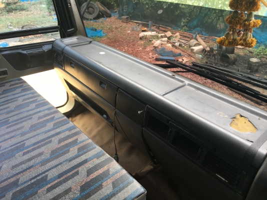 10 ล้อ ฮีโน่ 2K สมอเงิน เครื่อง K13D 240 แรง ปี43 กระบะเหล็ก - ดั้ม  มีระบบลากพ่วง สภาพพร้อมใช้ เอกสารพร้อมโอน ราคา 950,000 บาท 10 ล้อ ฮีโน่ 2K สมอเงิน เครื่อง K13D 240 แรง ปี43 กระบะเหล็ก - ดั้ม  มีระบบลากพ่วง สภาพพร้อมใช้ เอกสารพร้อมโอน ราคา 950,000 บาท