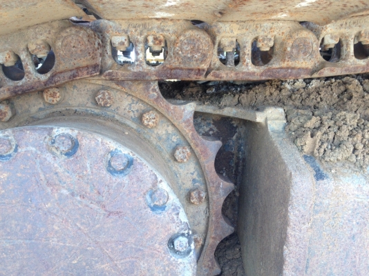 ขายรถแบคโฮ HITACHI EX200-2 เอกสารเล่มทะเบียน ราคา 420000