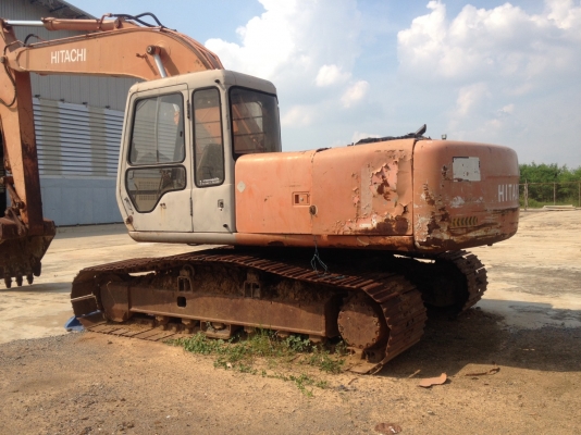 ขายรถแบคโฮ HITACHI EX200-2 เอกสารเล่มทะเบียน ราคา 420000