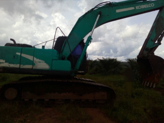 ขายรถแบคโฮ KOBELCO SK200-8 YN12-T แอร์ไฟฟ้าเต็ม เล่มทะเบียน สนใจโทร 081-970-1072