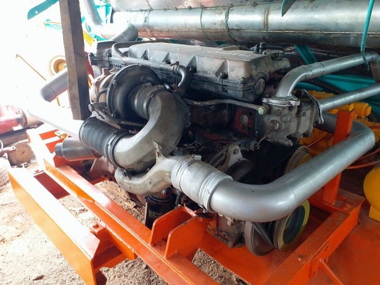 ขายรถเกี่ยวข้าวไทยเจริญปี2010 เครื่องJO8Cโบว์260ช่วงล่าง12ปั๊ม23 อุ้ม2.5ตันสภาพพร้อมใช้งาน