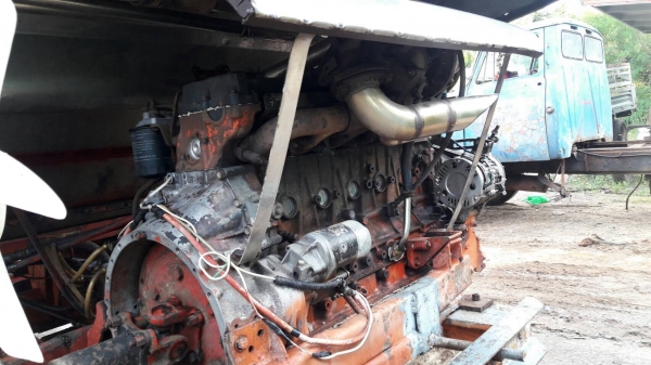 ขาย480.000 บาท รถเกี่ยวอุ้ม2.5ตัน เช็คสภาพพร้อมทำงาน เดินPC-200ปั้ม23เครื่อง210แรง