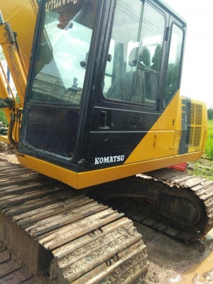 ขายรถขุดแบ็คโค KOMATSU PC120-5ไฟฟ้าครบ เครื่องฟิตใหม่ช่วงล่างโซ่ใหม่ เอวใหม่ สภาพพร้อมลุยงาน