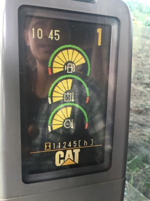 ขายด่วน CAT 320D สภาพสวยพร้อมใช้งาน ไฟฟ้าสมบูรณ์ โซ่ช่วงล่างสวย แอร์เย็น เอกสารเล่มทะเบียน สนใจโทรสอบถาม 093-0764943 088-3223272 K ตั้ม ขายด่วน CAT 320D สภาพสวยพร้อมใช้งาน ไฟฟ้าสมบูรณ์ โซ่ช่วงล่างสวย แอร์เย็น เอกสารเล่มทะเบียน สนใจโทรสอบถาม 093-0764943 088-3223272 K ตั้ม