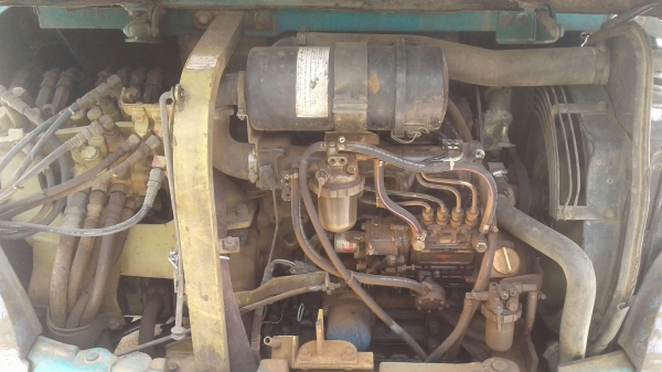 รถแบคโฮ KOMATSU PC40 รถแบคโฮ KOMATSU PC40