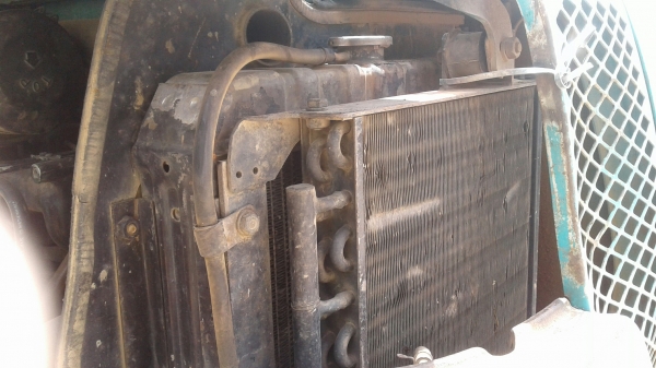 รถแบคโฮ KOMATSU PC40 รถแบคโฮ KOMATSU PC40