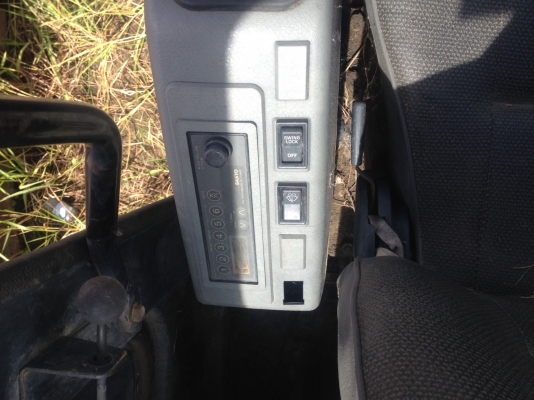 ขายรถแบคโฮ KOMATSU PC120-6 เอกสารอินวอย ไมล์ 4000 ชม.ราคา 740000