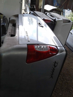 ขายกะบะดีแม็กสภาพสวย ปี 10 พร้อมอุปกรณ์