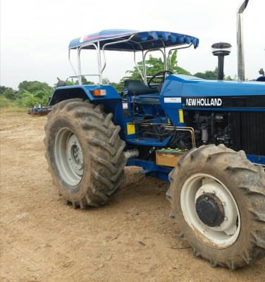 ขายรถไถFord 6640 2เพลา คานหน้านิวฮอนแลนอิมวอยสภาพสวยพร้อมใช้ ต่อคุณอ๊อฟพิจิตร086-737-9991