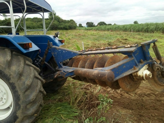 ขายรถไถFord 6640 2เพลา คานหน้านิวฮอนแลนอิมวอยสภาพสวยพร้อมใช้ ต่อคุณอ๊อฟพิจิตร086-737-9991