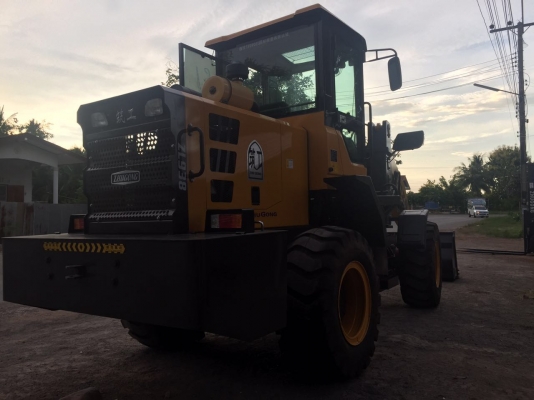 ขายรถตัก รุ่นwheel leaders 938 มือหนึ่ง