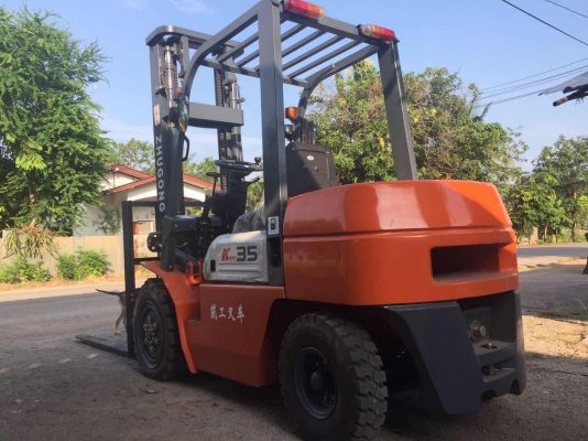 ขายรถโฟรคลิป รุ่นcpc35 มือหนึ่ง