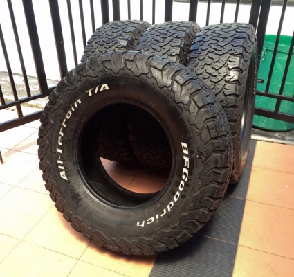 ขาย ยางBF All Terrain ko2 265/75/16 ลงพื้นเมื่อต้นปี สภาพสวย4เส้น