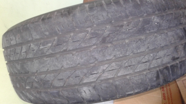 ยางรถยนต์ ยางรถยนต์